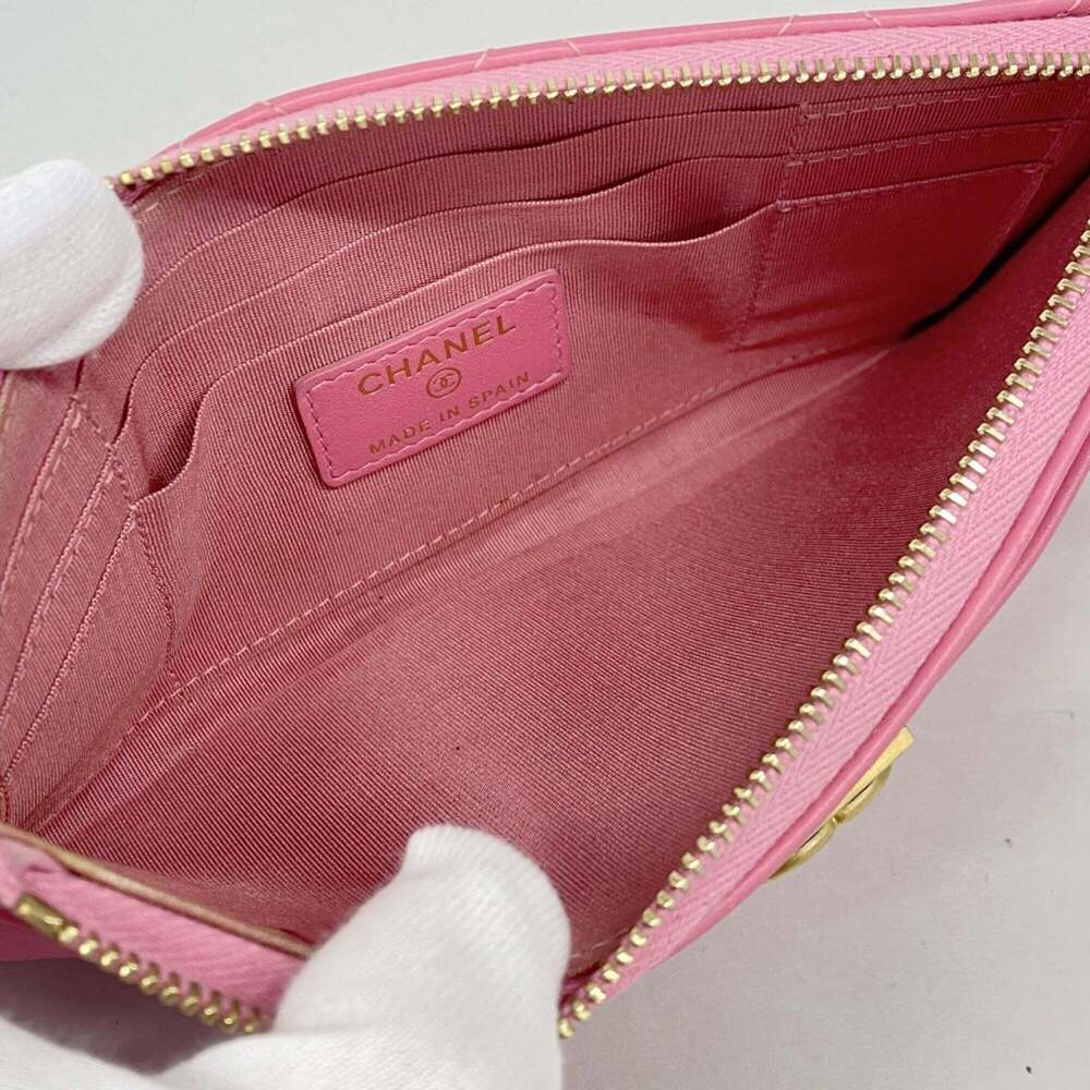 CHANEL Pink Lambskin Leather Wallet - Picture 3 of 10
